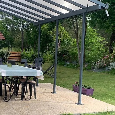 Vakantiehuis Le D'enya Saint-Julien-en-Born